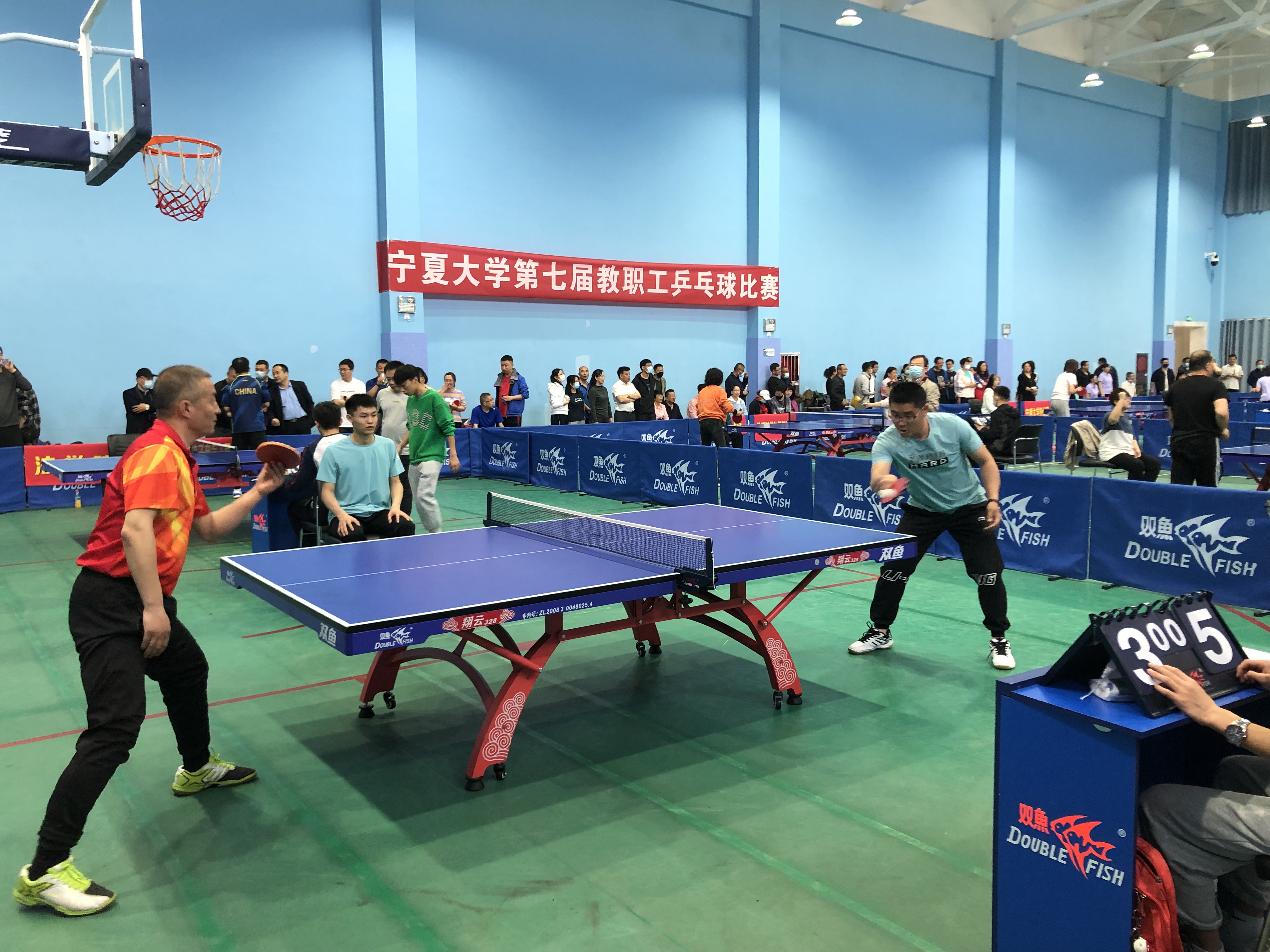 西班牙代表团在乒乓球比赛中取得好成绩
