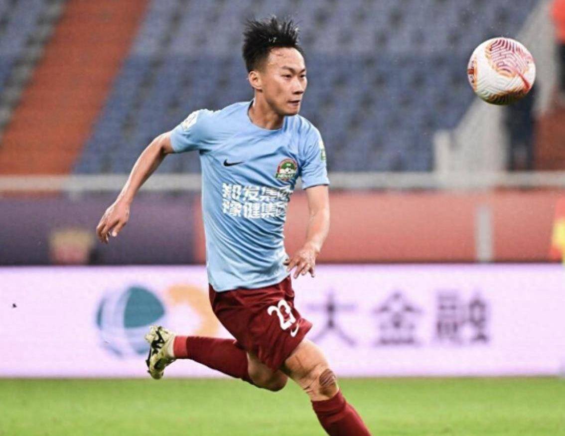 河南客场失利，教练组寻找突破口调整阵容