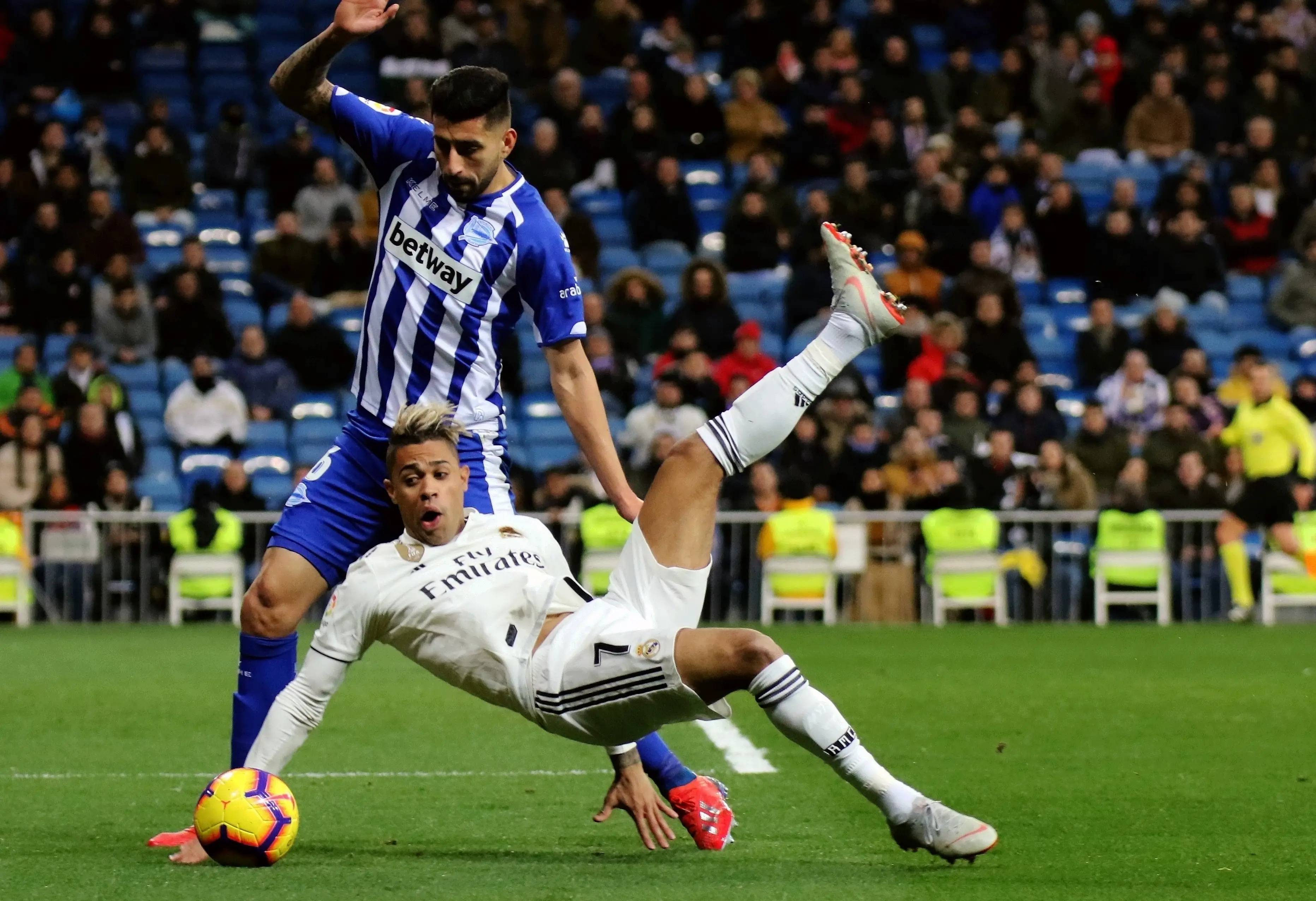 开云体育APP下载-包含阿贾克比亚主场击败奥萨苏纳，豪取三分的词条