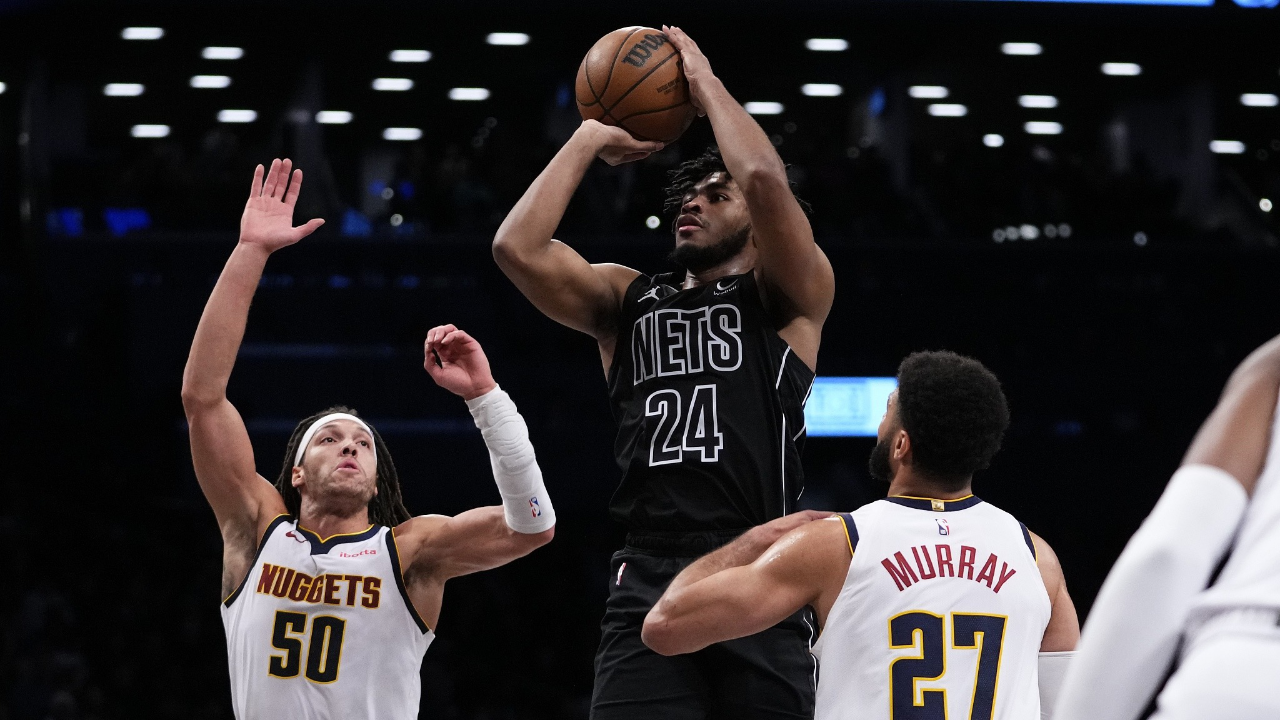 开云APP-小托马斯复出首秀，开拓者输给掘金