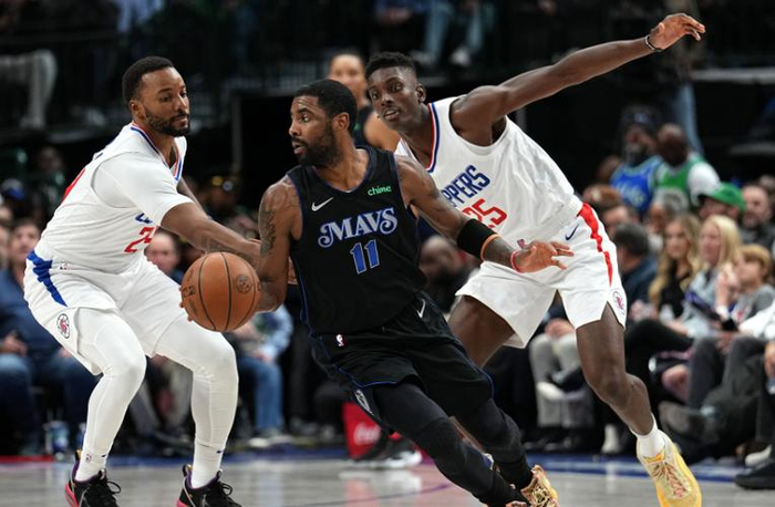 快船队胜出独行侠队，豪取胜利