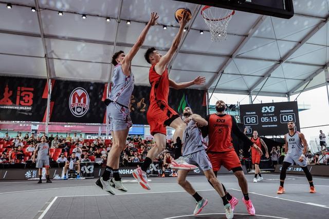 监察员:欧锦赛赛场风云变幻,精彩迭起 监察员:欧锦赛赛场风云变幻,精彩迭起