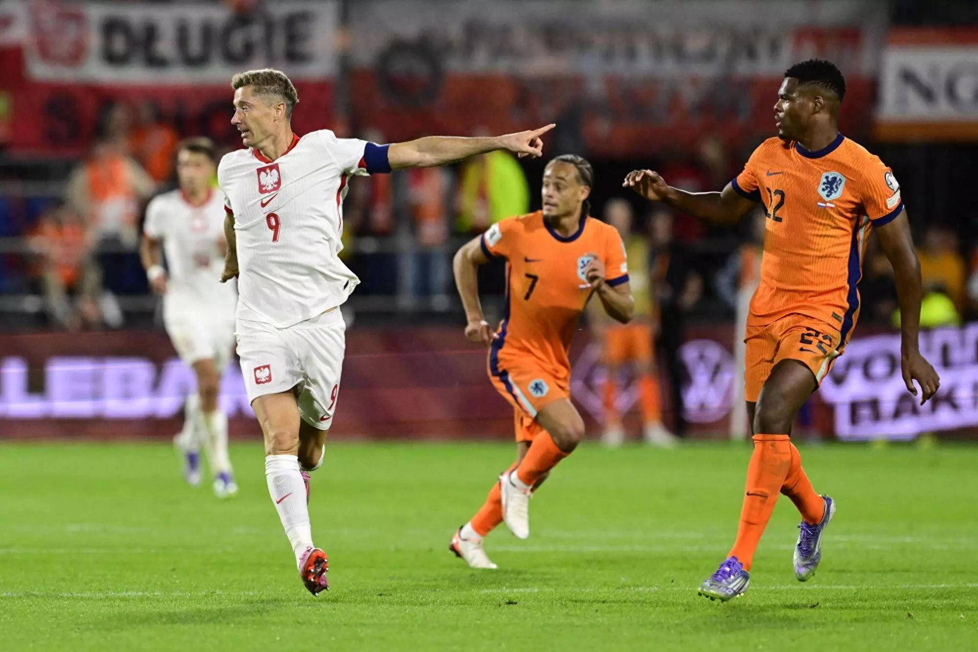 关于皇马绝杀瑞典,莱万状态火热的信息 关于皇马绝杀瑞典,莱万状态火热的信息