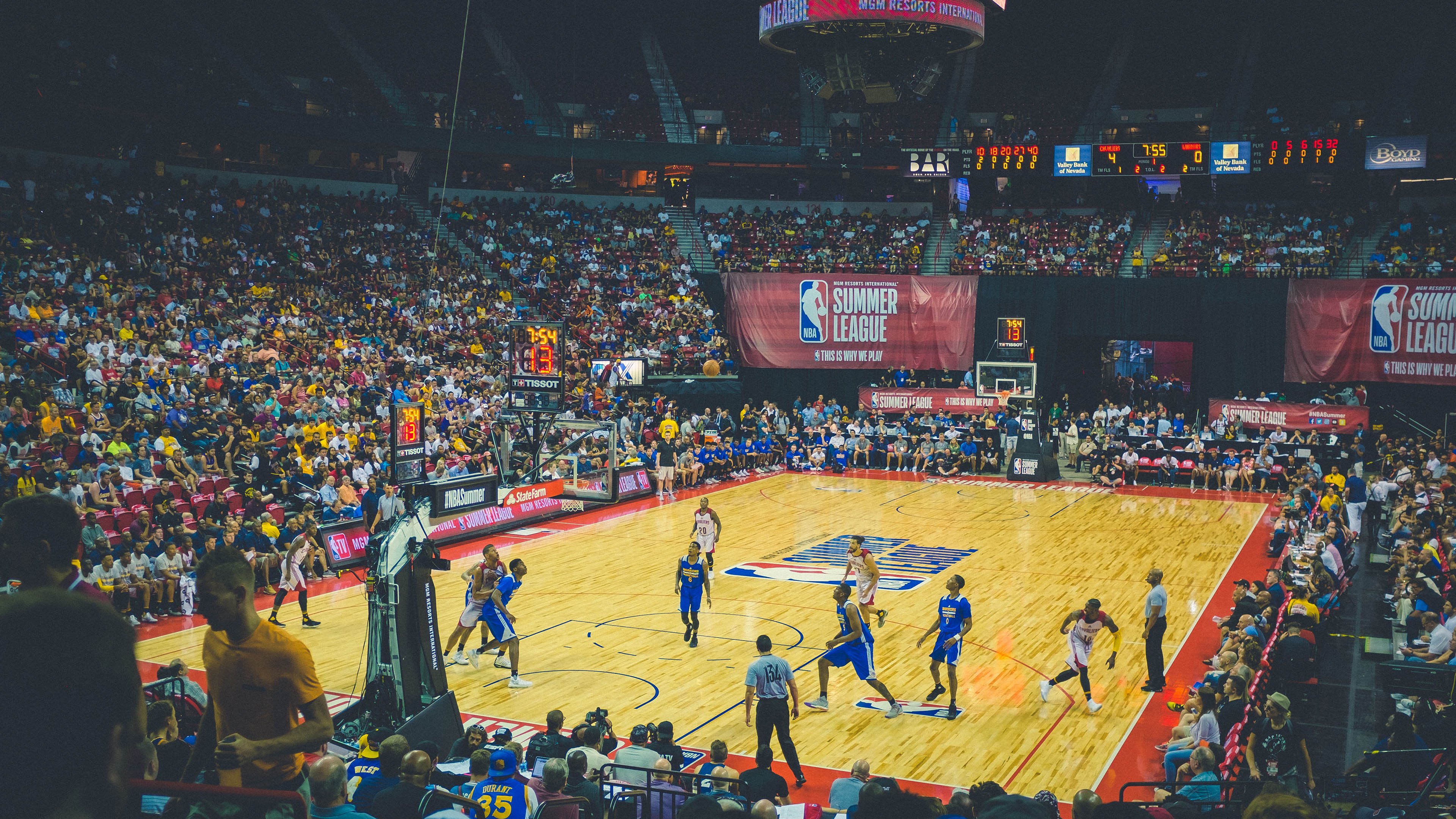 赛场上的双线制霸，从赖斯的稳定输出到韩国的罗马征服