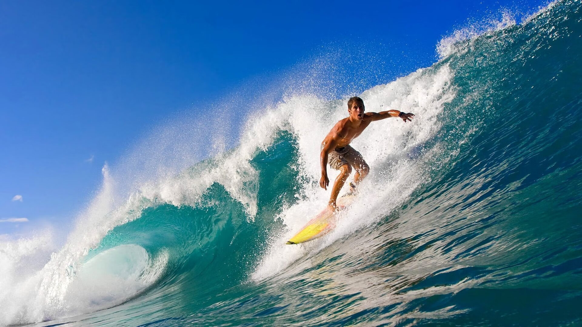 当钢铁洪流碾过古典乐章，王皓的闪电刺破奥地利足球的黄昏